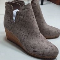 Dr. Scholls (Ladies Shoes)