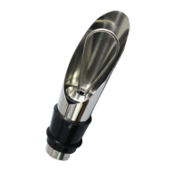 Stainless Steel Wine Stopper Pouring