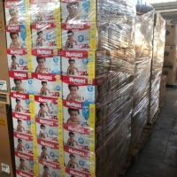 Huggies Pampers