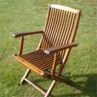 Klara Folding Chair