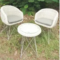 Chair & Table