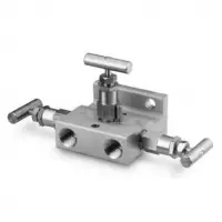 3VEE7 Three Way Pipe To Flange Manifolds
