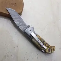 Folding Demascuss Knives