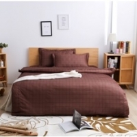 Bedding - Four groups of Queen size