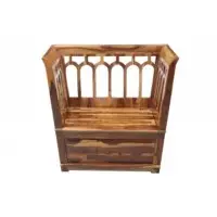 Patterned Single Seat