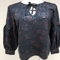 Ladies Knitted Blouse