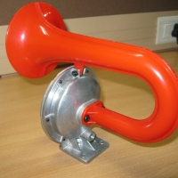 U Tone - Airhorn