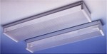 Enclosed fluorescent fitting
