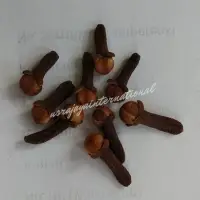 Cloves