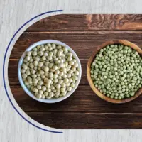 White And Green Peas