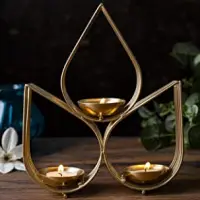 Tripod Shape Candle Stand