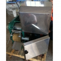 AUTO FISH MEAT AND BONE SEPARATOR  SSS-78