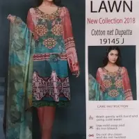 Ladies Lawn Shalwar Qameez