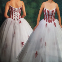 White/Burgundy Princess Wedding Dress