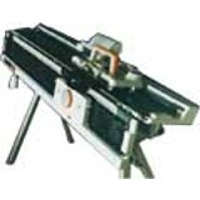 Knitting machine