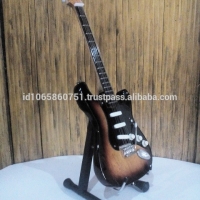 Miniature Guitar Squier Affinity Strat