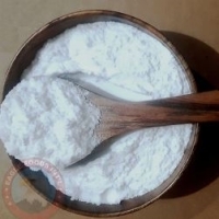 Sparkling White Powder Common