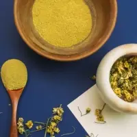 Dried Chamomile Flower Powder