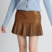 Pleats Hemline Leather Skirt