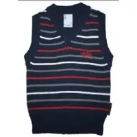 Half sleeves sweater