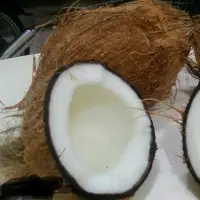 Semi Husked Coconut