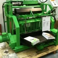 Concrete Brick Machine
