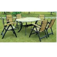 Outdoor Furniture & Decor