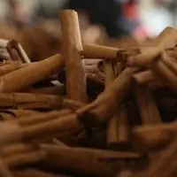 Black Pepper & Cinnamon