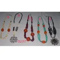 Artificial jewellery