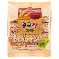 Rice Cracker With Red Yeast Coated