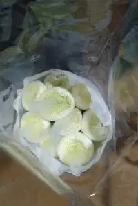 White Ball Chrysanthemum