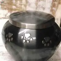 Black Foot Print Matki 