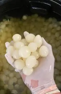 Pickled Silver Skin Onions