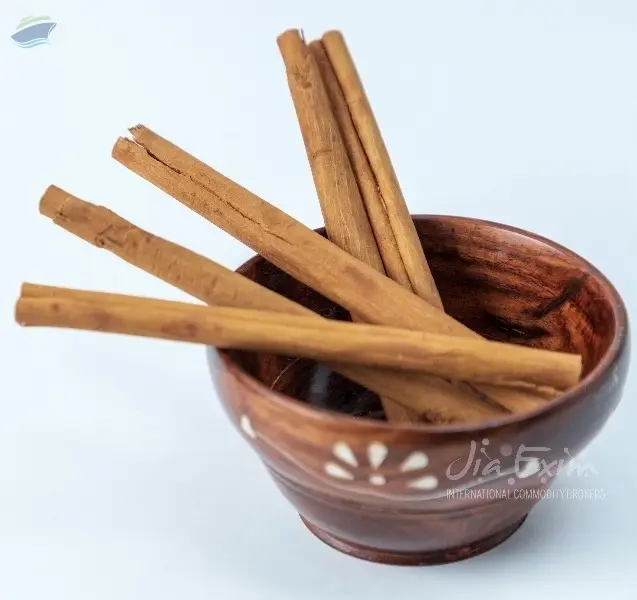 Cinnamon / Cassia