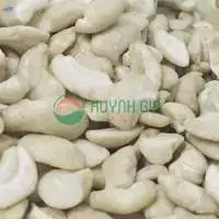 Vietnam Cashew Nuts White Splits (WS)
