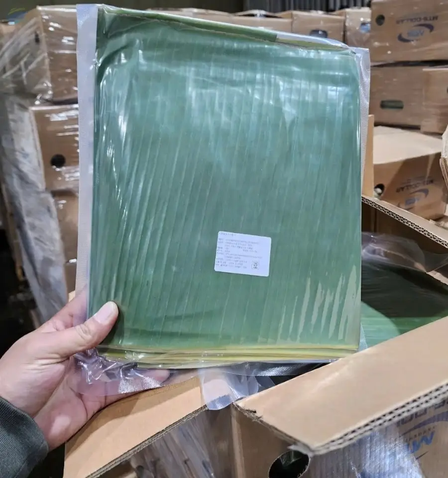 Fresh Banana Leaves