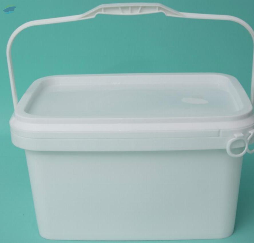 plastic pail supplier