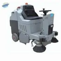LV-700B Ride-On Sweeper
