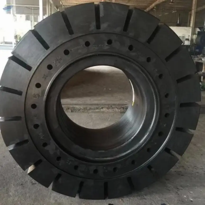 Solid Rubber Tyre