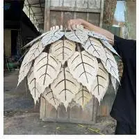 Leaf Shaped Wooden Light