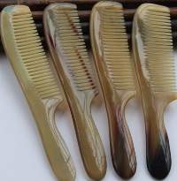 Classic and High-Quality Horn Comb Collection