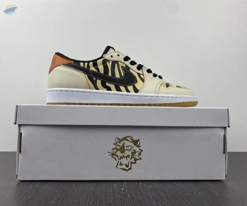 Air Jordan 1 Retro Low OG GC