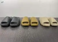 Addidas YEEZY  Slide