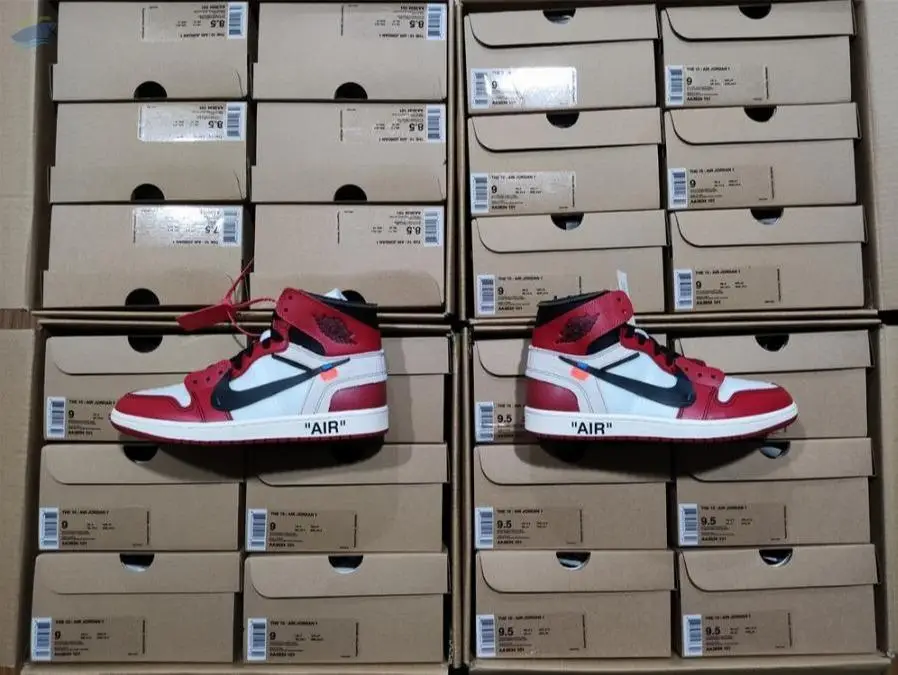 Off-white x Air Jordan 1