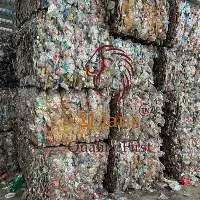 PET bottle on bales 80% Clear 20 % Blue