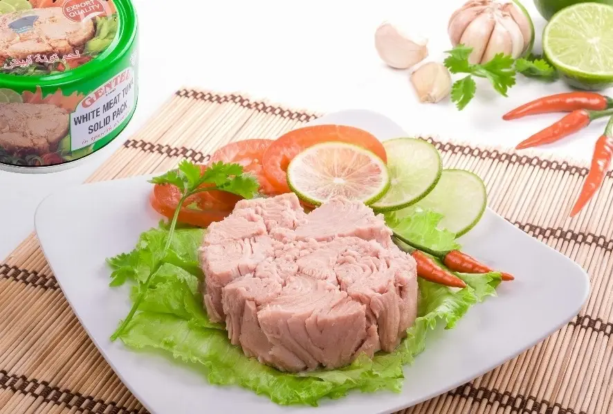 White Meat Tuna ( Tongol ) Solid