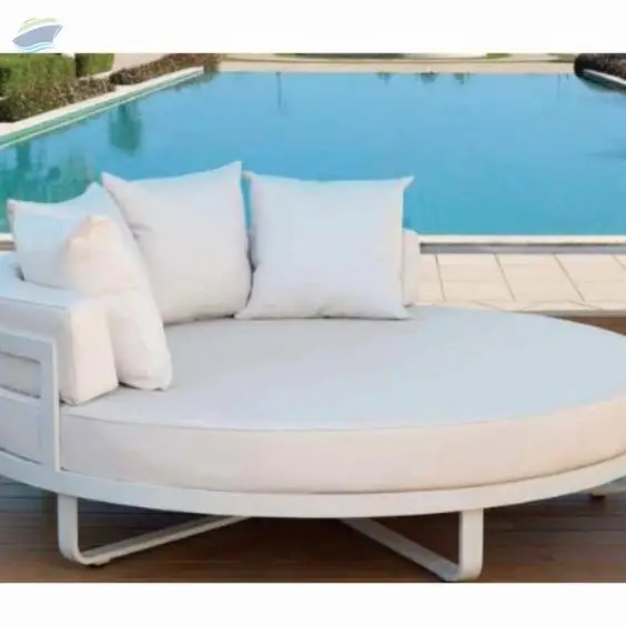 Outdoor Around Bed