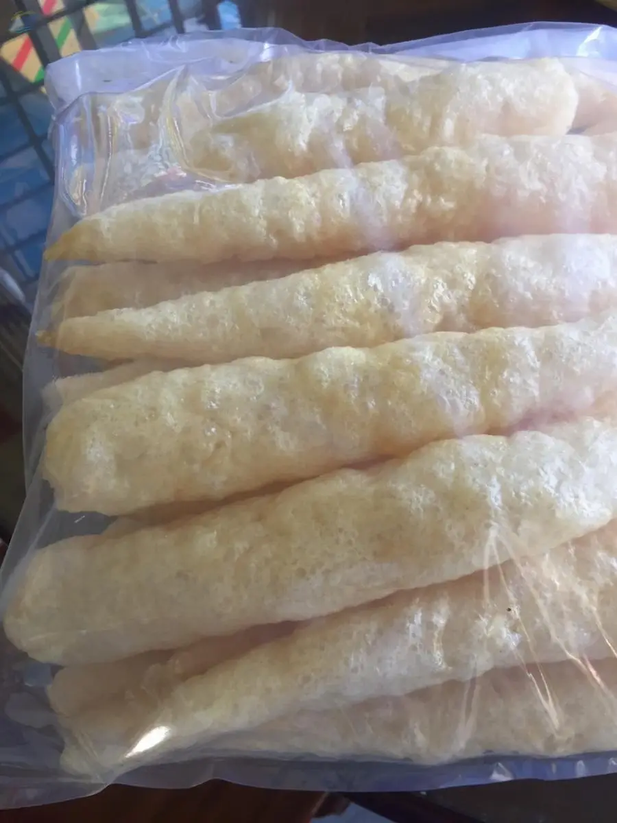 Fried Pangasius Fish Maw With Oil