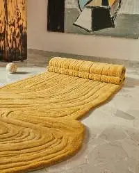 Stylish Irregular Tufted Wool Rug