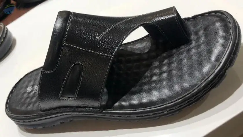 Sanmag Black Leather Slippers